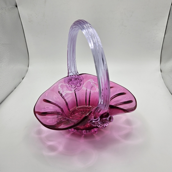 Cranberry glass basket with small great details! - Picture 1 of 7
